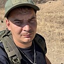 Знакомства: Андрей, 33 года, Амвросиевка