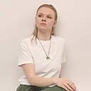 Знакомства: Юлия, 29 лет, Санкт-Петербург