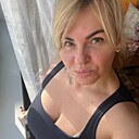 Знакомства: Юлия, 37 лет, Санкт-Петербург