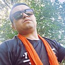 Знакомства: Бобур, 32 года, Ташкент