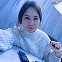 Знакомства: Юлия, 30 лет, Североуральск