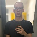 Знакомства: Олег, 23 года, Звенигород