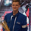 Знакомства: Максим, 27 лет, Свободный