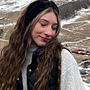 Знакомства: Алиса, 22 года, Москва