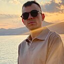 Знакомства: Павел, 26 лет, Симферополь