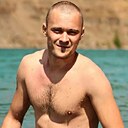 Знакомства: Юра, 30 лет, Луганск