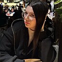 Знакомства: Алина, 19 лет, Москва