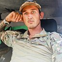 Знакомства: Виктор, 32 года, Мелитополь