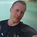 Знакомства: Андрей, 32 года, Златоуст