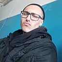 Знакомства: Максим, 21 год, Пружаны