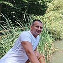 Знакомства: Валера, 32 года, Евпатория