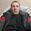 Знакомства: Александр, 33 года, Алтайское