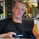 Знакомства: Кирилл, 25 лет, Оренбург