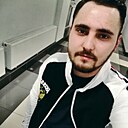 Знакомства: Artem, 36 лет, Нижний Тагил