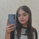 Знакомства: Карина, 25 лет, Муравленко