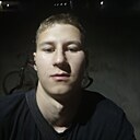 Знакомства: Данек, 18 лет, Псков