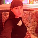 Знакомства: Карина, 36 лет, Симферополь