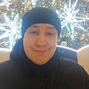 Знакомства: Артём, 31 год, Киров