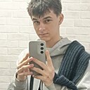Знакомства: Антон, 19 лет, Рязань