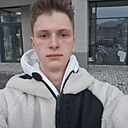 Знакомства: Данил, 20 лет, Новосибирск