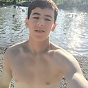 Знакомства: Abu, 21 год, Красноярск