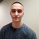 Знакомства: Владислав, 31 год, Киров