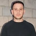 Знакомства: Димон, 31 год, Симферополь