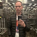 Знакомства: Юрий, 35 лет, Москва