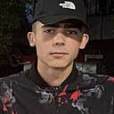 Знакомства: Павел, 21 год, Белово