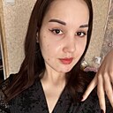 Знакомства: Юля, 20 лет, Уссурийск