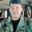 Знакомства: Александр, 58 лет, Магадан