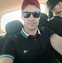 Знакомства: Максим, 38 лет, Калуга