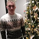 Знакомства: Дмитрий, 27 лет, Магадан