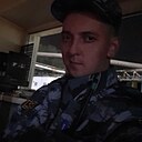 Знакомства: Денис, 35 лет, Кемерово