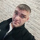 Знакомства: Иван, 32 года, Новосибирск