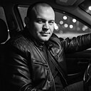 Знакомства: Максим, 30 лет, Белогорск