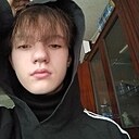 Знакомства: Максим, 18 лет, Донецк (Ростовская Обл.)