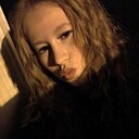 Знакомства: Лиза, 24 года, Москва