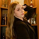 Знакомства: Ульяна, 20 лет, Санкт-Петербург