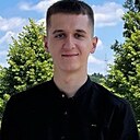 Знакомства: Данил, 23 года, Армавир