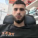 Знакомства: Максим, 22 года, Минск