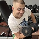 Знакомства: Максим, 33 года, Новокузнецк