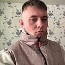 Знакомства: Артём, 23 года, Карасук