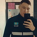 Знакомства: Макс, 32 года, Кокшетау