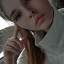 Знакомства: Елена, 28 лет, Южно-Сахалинск