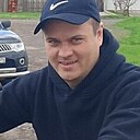 Знакомства: Юрий, 33 года, Волжский