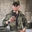 Знакомства: Максим, 20 лет, Симферополь
