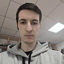 Знакомства: Максим, 26 лет, Костанай