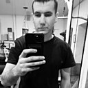 Знакомства: Андрей, 26 лет, Екатеринбург