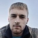 Знакомства: Данил, 23 года, Курган